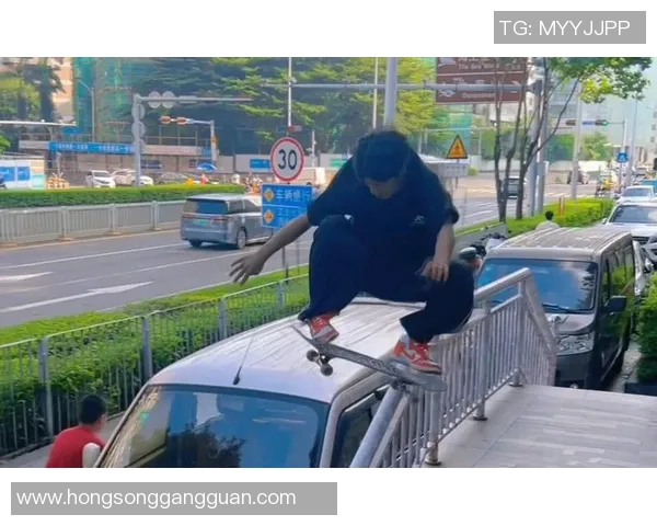 南京极限运动队在滑板精英赛中的奋勇拼搏与逆袭传奇