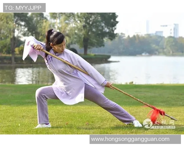 张芳专访：深入探讨网球界的成功秘诀与个人成长之路