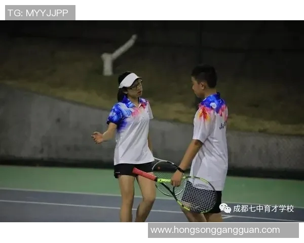 武汉网球队与重庆网球队赛后复盘分析双方状态与表现的全面对比
