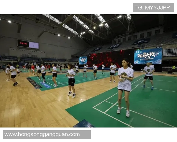 羽毛球热议：杭州羽毛球队意识形态争议引发的广泛讨论与反思