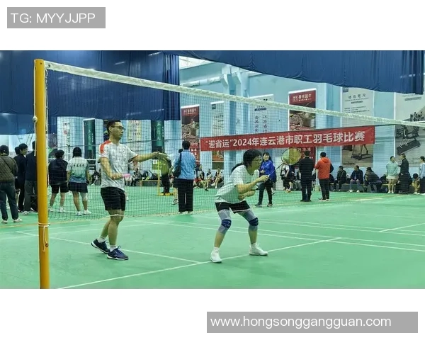 重庆羽毛球队荣登全国羽毛球耐力排行榜第三名展现强大实力 重庆羽毛球队荣登全国羽毛球耐力排行榜第三名展现强大实力