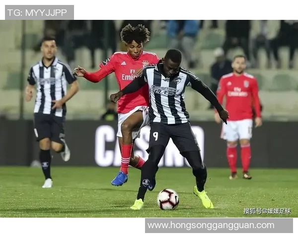 吉马良与马里迪莫的精彩对决揭示了足球战术与团队合作的魅力