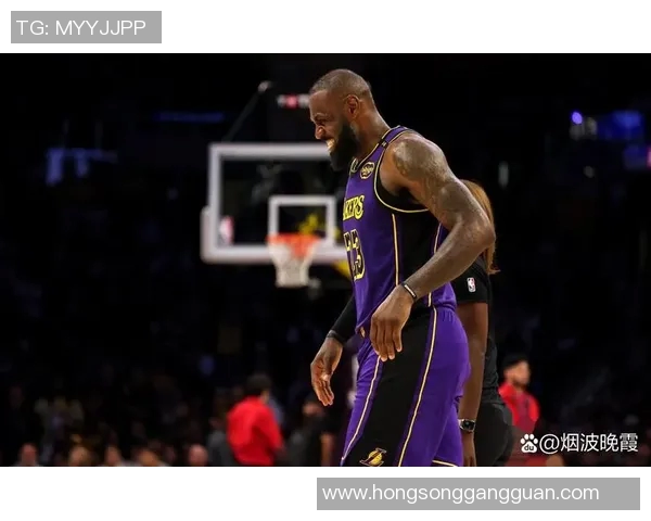 湖人对决热火杨健展现篮球魅力引发球迷热议与期待