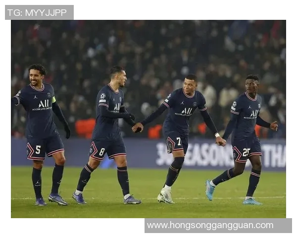 切尔西与利物浦激战正酣英超巅峰对决引发球迷热议