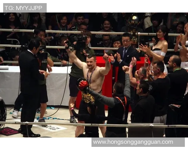 米尔与诺盖拉的巅峰对决谁将成为MMA历史的新传奇