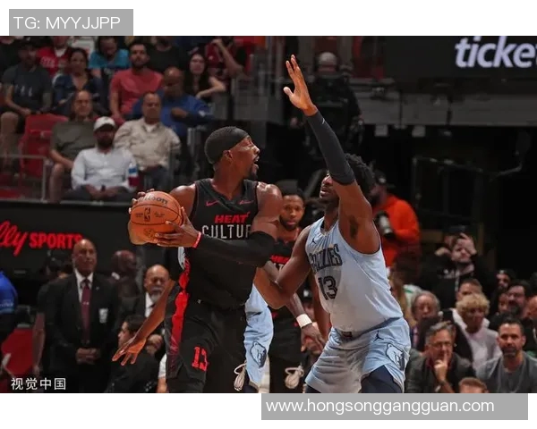 热火与灰熊精彩对决视频回顾NBA赛季精彩瞬间一览