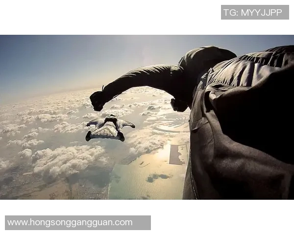 杭州极限运动队配合引发热议运动员间默契与争议并存MBA