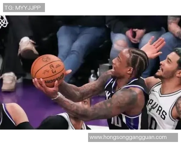 马刺与国王精彩对决录像回放分析及赛后精彩瞬间回顾 马刺与国王精彩对决录像回放分析及赛后精彩瞬间回顾