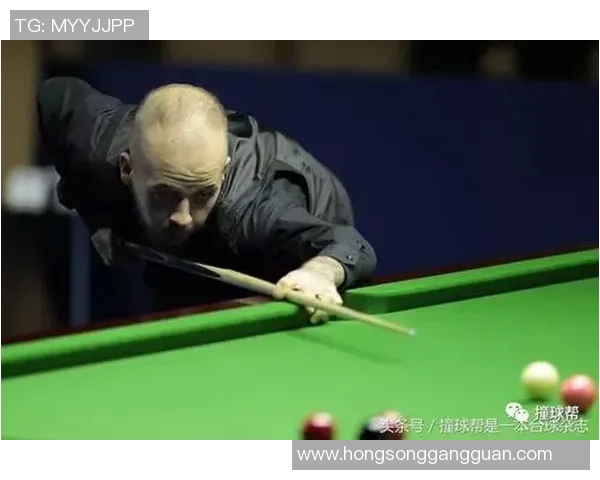 麦克吉尔与瑞恩戴的巅峰对决谁能笑到最后精彩赛事回顾与分析 麦克吉尔与瑞恩戴的巅峰对决谁能笑到最后精彩赛事回顾与分析