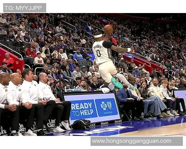 活塞与勇士激战正酣球迷期待精彩对决与逆转奇迹