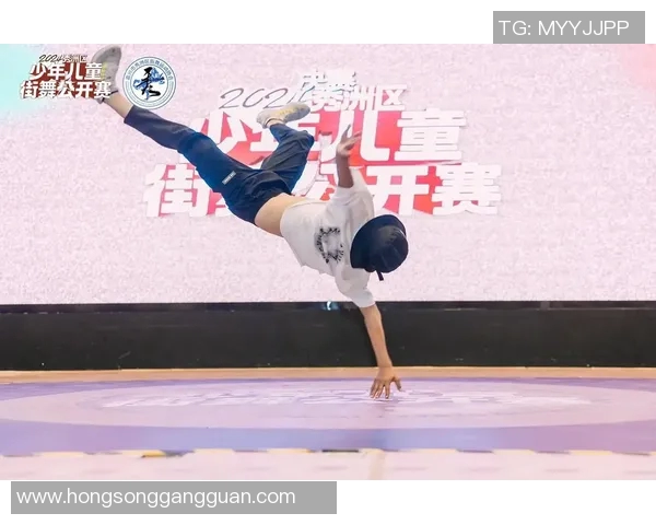 周静专访：从街头到舞台的蜕变与坚持，回顾我的街舞历程